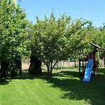 Grosse Fuer 6 Personen By Interhome Lejlighed