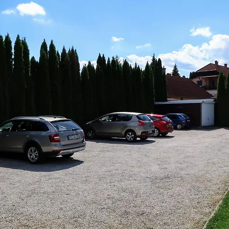Grosse Fuer 6 Personen By Interhome *