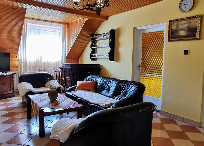 Grosse Fuer 6 Personen By Interhome * 佐洛卡罗斯